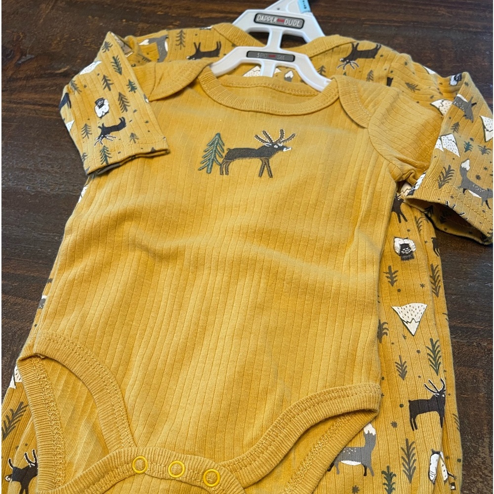 3 piece sleeper/outfit 0-3 months - Picture 2 of 4